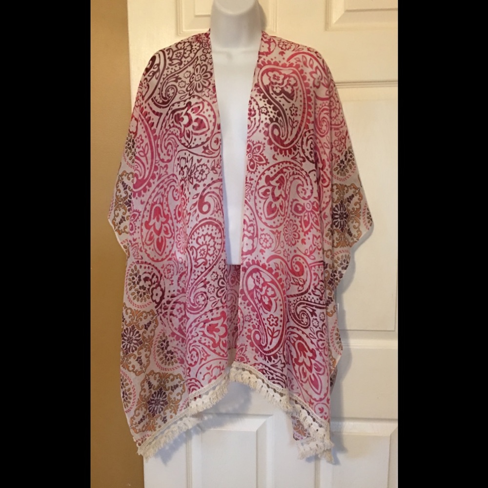 NWOT ,Gorgeous💕 Kimono/ Coverup